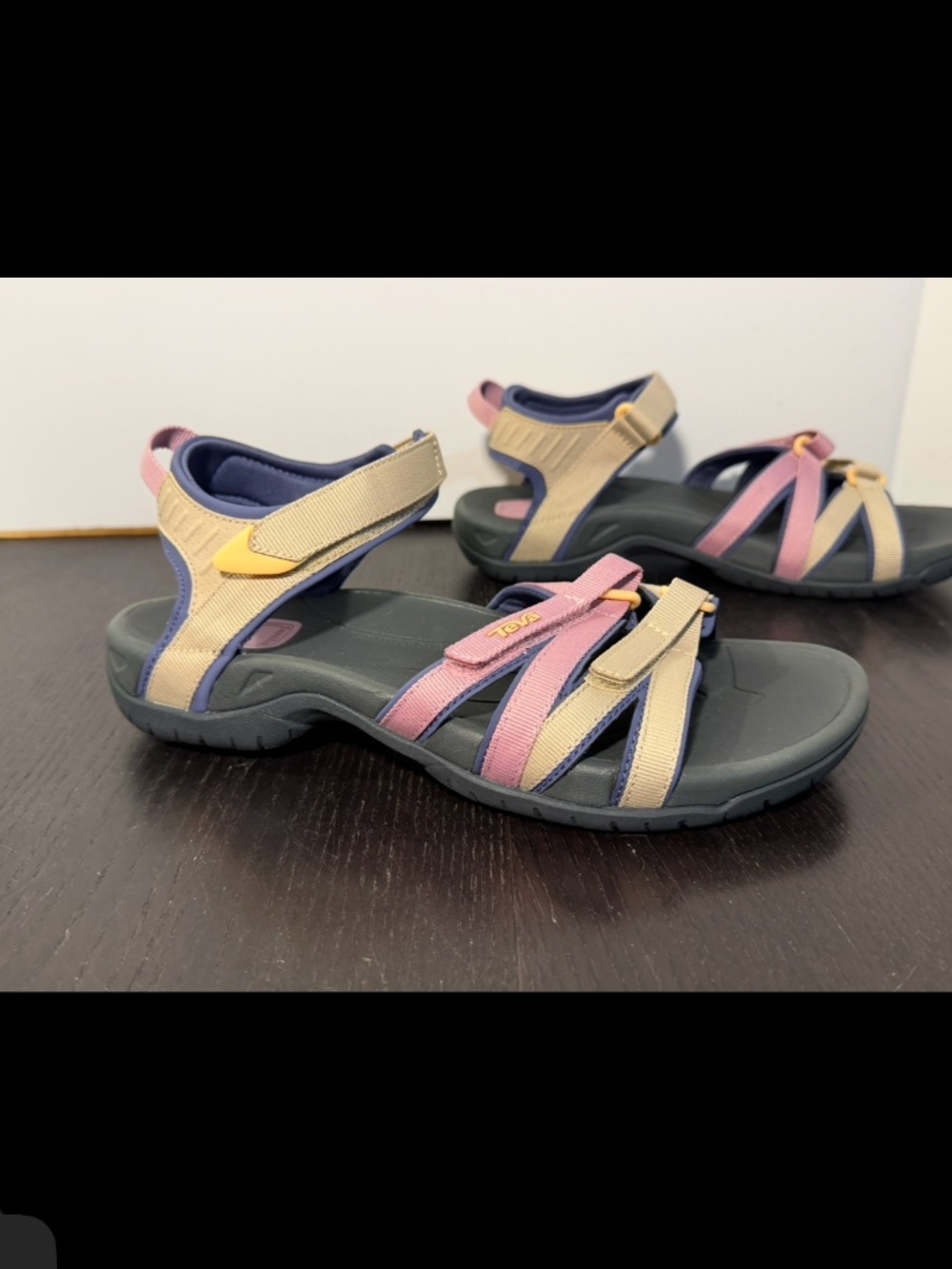 NWOB Teva Tirra Outdoor Sandals Root Light Multi Tan/Pink Womans 9M
